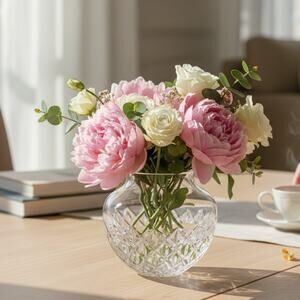 Elegant Vintage Crystal Vase Clear Faceted Glass Home Décor